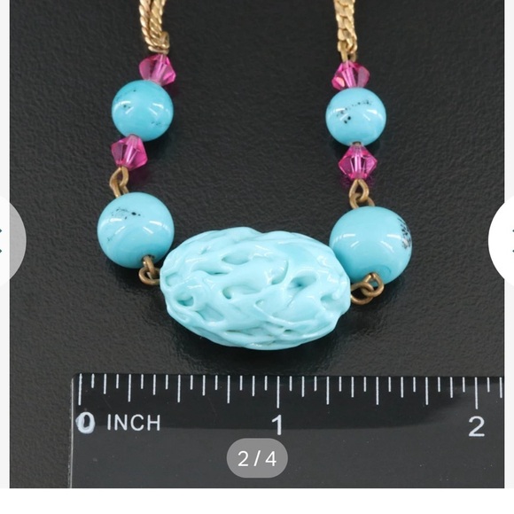 Vintage Hattie Carnegie necklace and earrings. 15" drop for necklace. - Picture 2 of 4